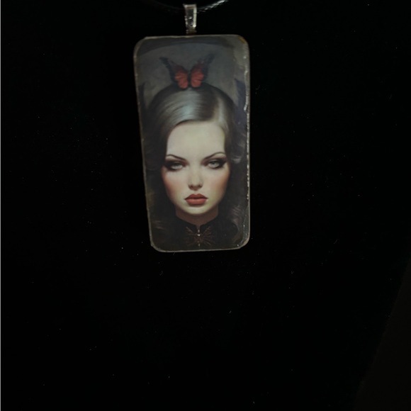 Gothic necklace - Picture 4 of 5